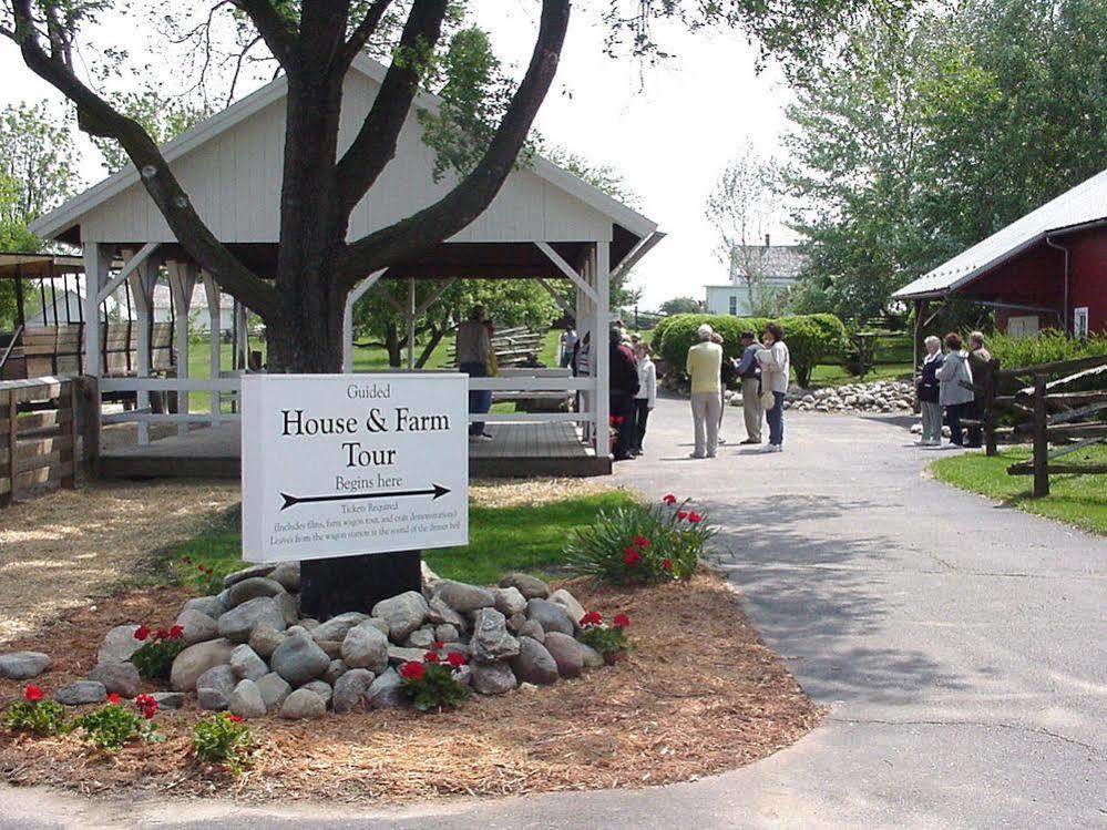 Amish Inn Nappanee Екстериор снимка
